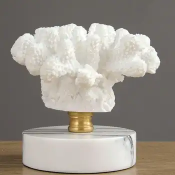 

Nordic Simple Coralal Figurine Ornament Statue Creative Resin Crafts Home Decoration Accessories For Living Room R1633