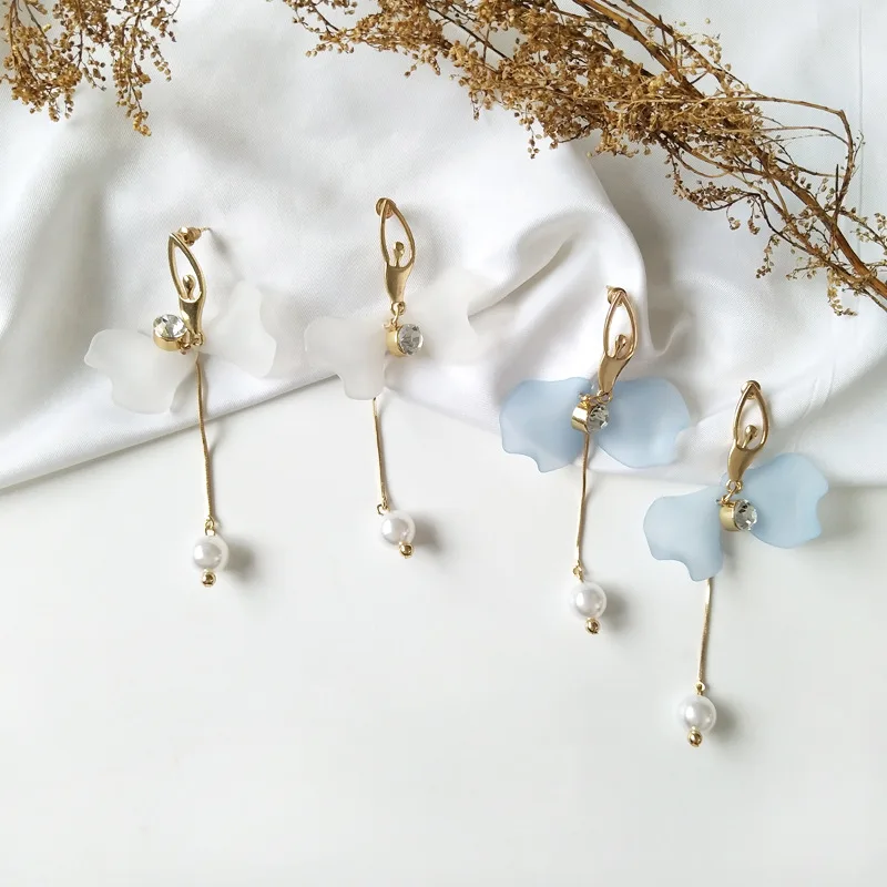 

Elegant Rhinestone Simulated-pearls Pendant Cute Long Chain Dangle Earrings Blue Petals Dancer Drop Earrings