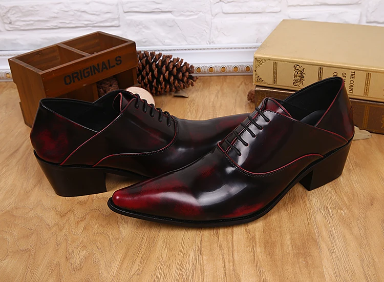 Homens Negócios Alto Apontou Lace Mens Handmade Patente Couro Salto Escondidos Clássico Sapatos Up Para Oxford Femininos De Toe Vestido HT7HA