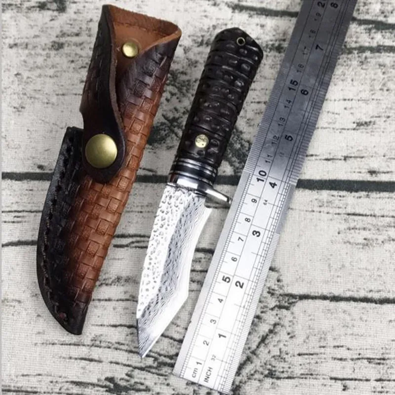 

Straight Handmade forged High hardness VG10 Damascus knives fixed knife hunting knife Pattern steel Outdoor knife for man