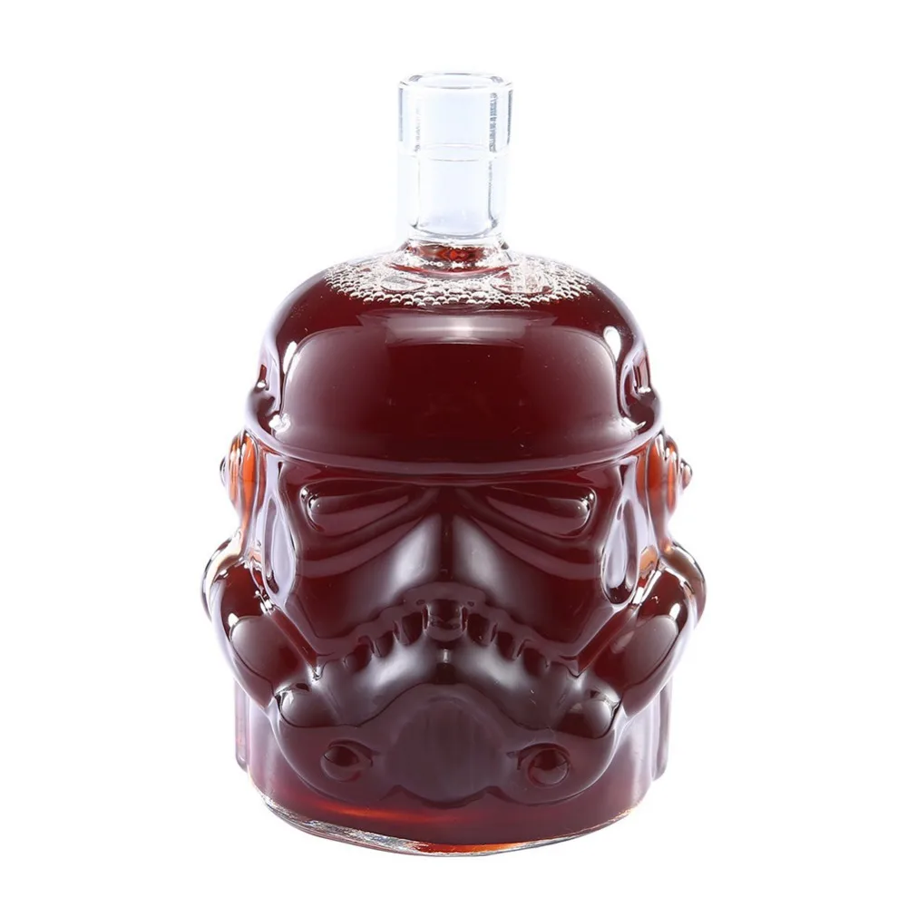 Creative Glass Decanters 650ml Cool Star Wars Stormtrooper Helmet Vodka Whiskey Decanter Crystal