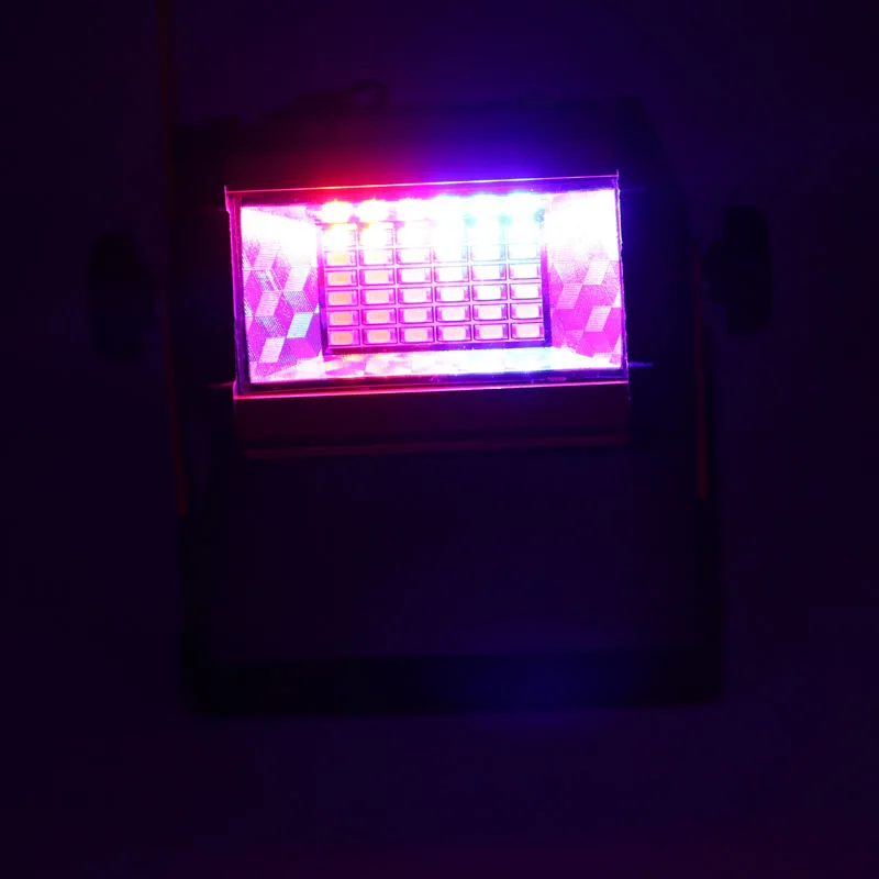 battery floodlight 11