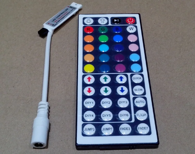 Светодиодный мини-Контроллер 44 Ключ ИК одной головы RGB Светодиодная лента Инфракрасный мини контроллер