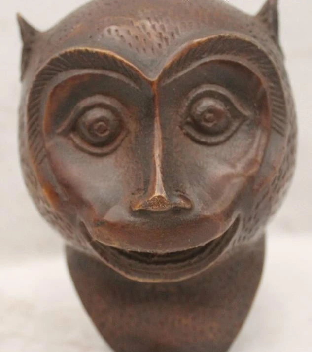 

5"Chinese Fengshui Bronze Lucky Zodiac Year monkey head Statue sculpture