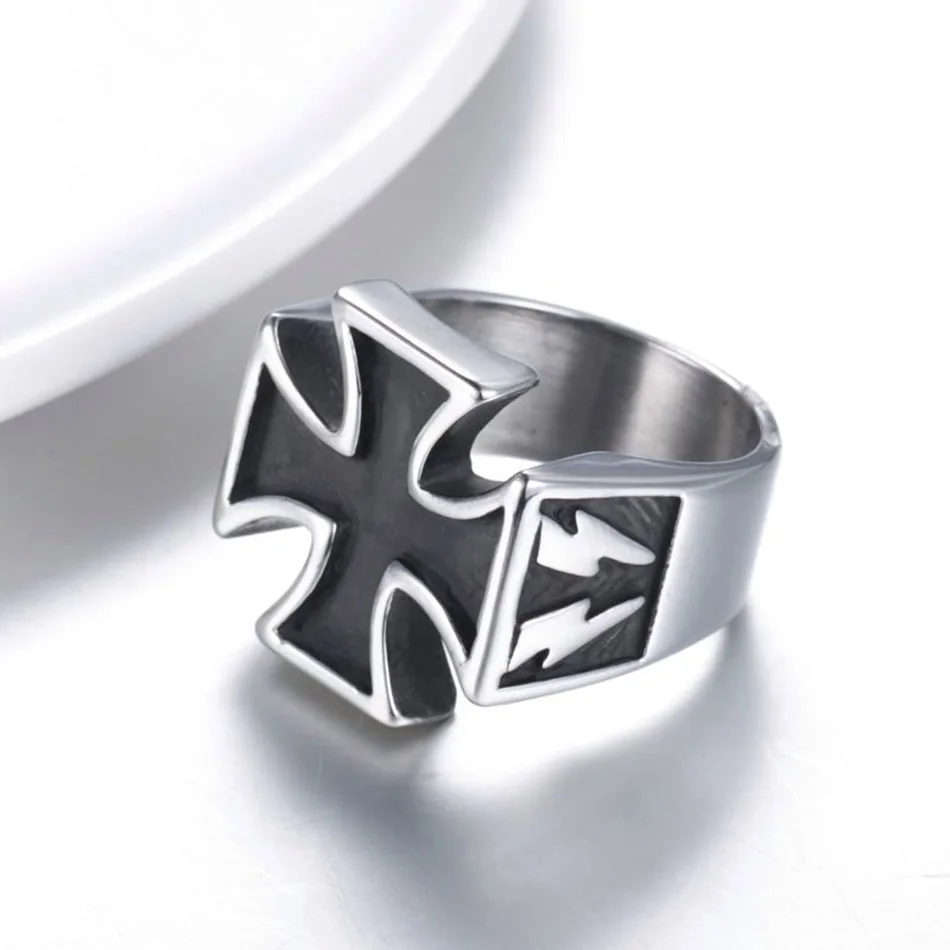 Кольцо с крестом мужское. Печатка с крестом. Кольцо крест значение. Кольцо крест значение. Кольцо крест значение.