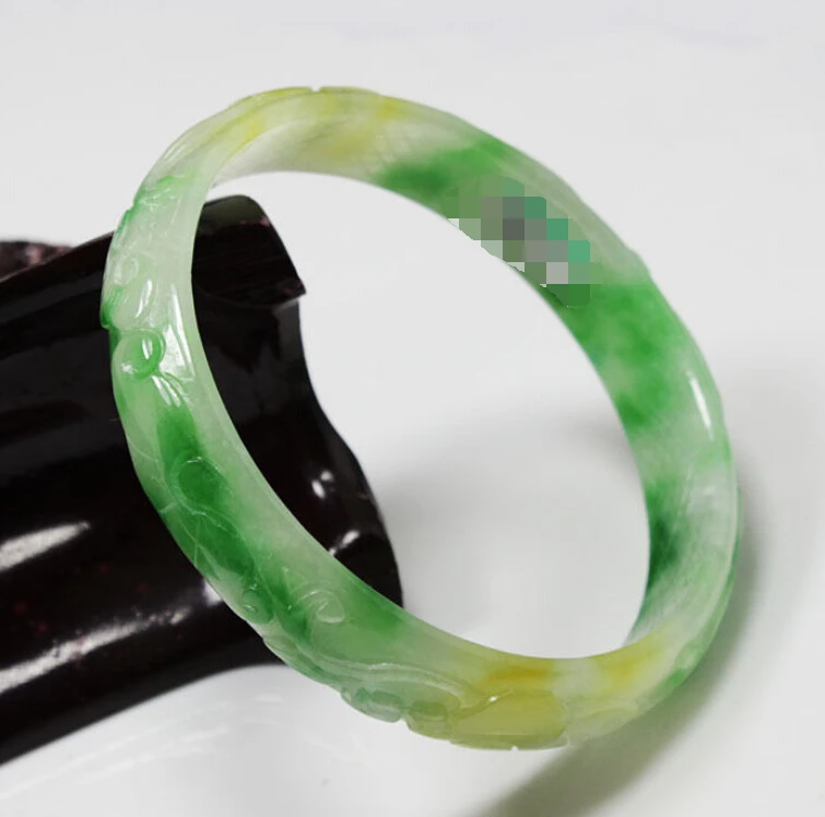 

0175 Beautiful Hand-carved Emerald Green Jadeite Jade Gems Bracelet Bangle