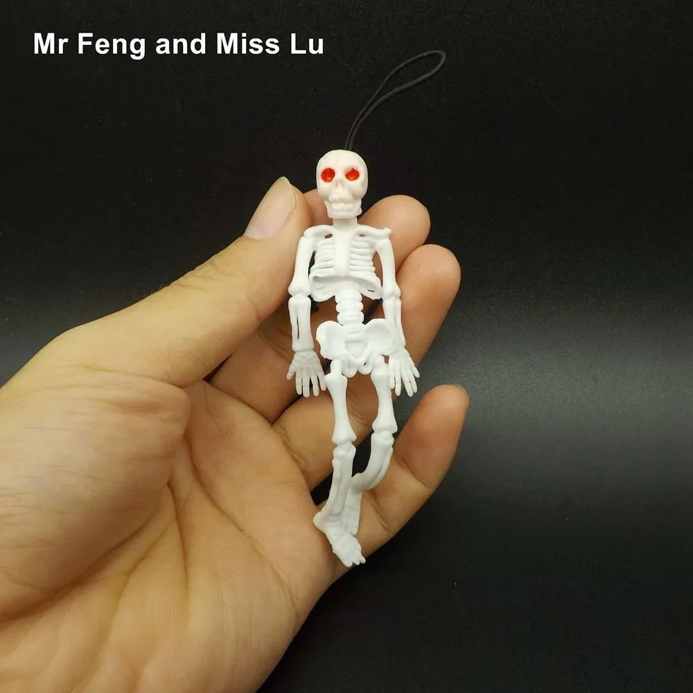 

Human Skeleton Straps Novelty Trick Toy Kid Halloween Decoration
