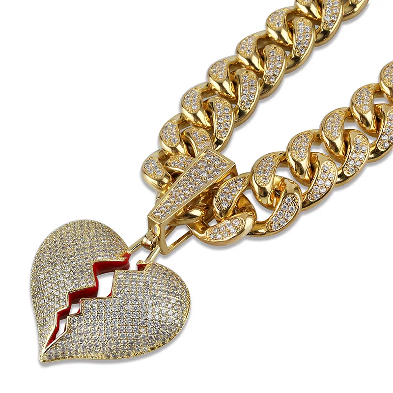 

Fashion Broken Heart Iced Out Rhinestone Pendant Statement Gold Color Cubic Zircon Pendants Hip Hop Men's Jewelry Wholesale