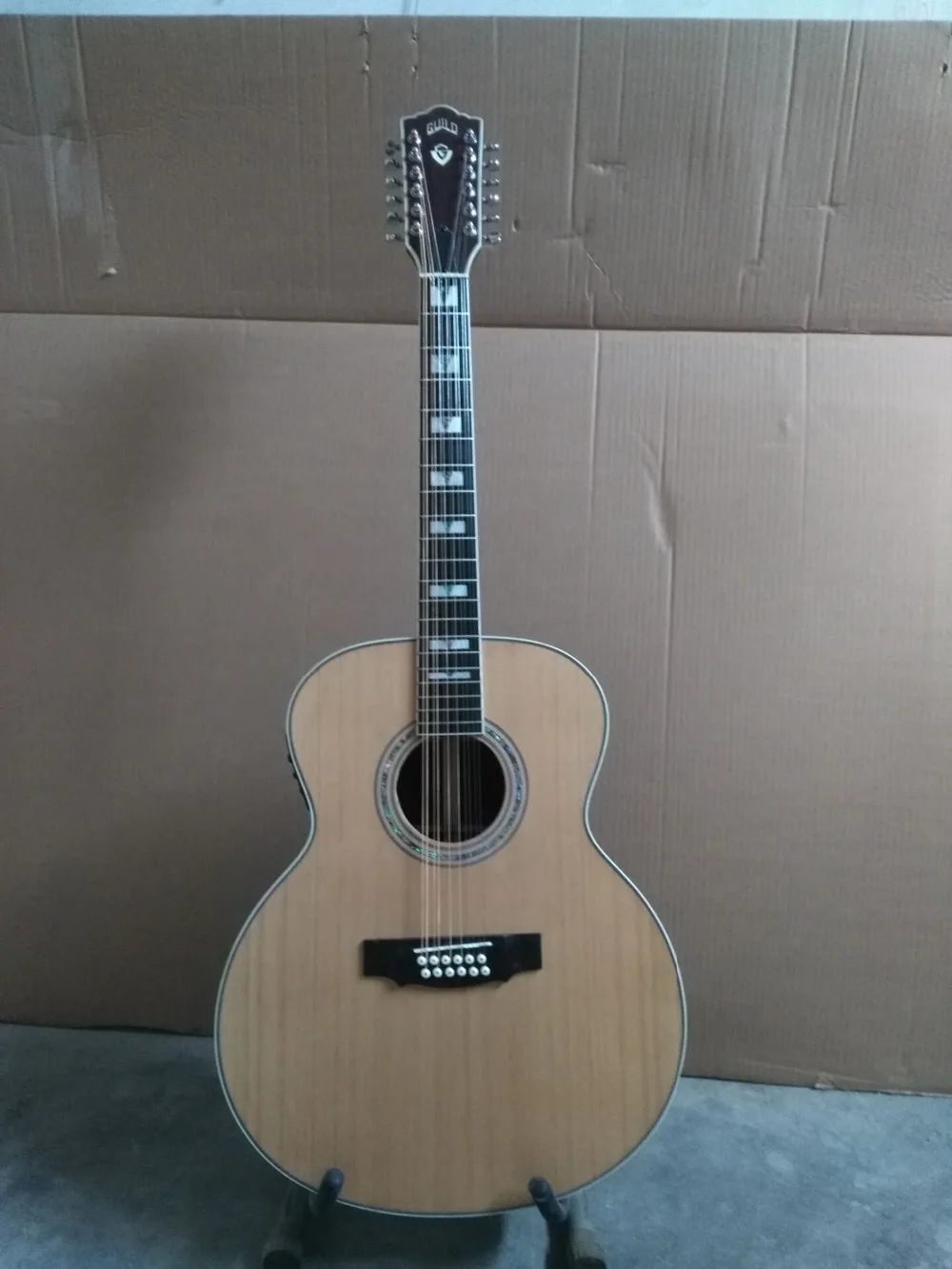 free shipping customize solid jumbo guild 12 strings satin