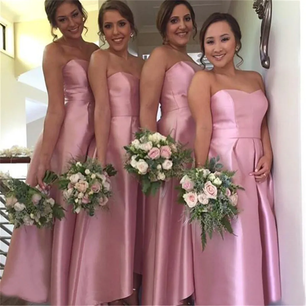 

Simple Satin Dresses For Bridesmaid 2019 Strapless Sleeveless A Line Sexy Wedding Guest Dress Cheap Women Prom Party Gowns