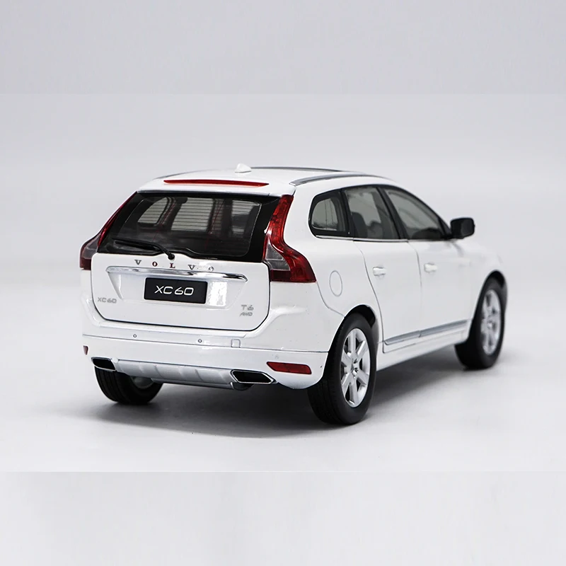 1/18 Volvo XC60 T6 AWD литая модель автомобиля SUV Игрушки для коллекции рождественских подарков