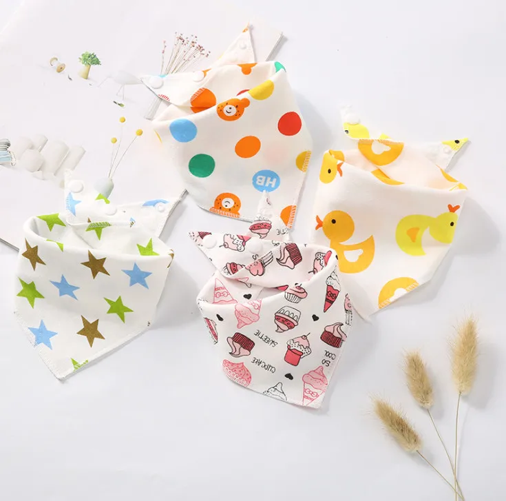 

100pcs many Colors Cat Dog Bandana Bibs Scarf Collar Adjustable Pet Neckerchief Scarf Waterproof Saliva Towel