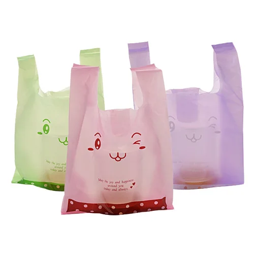 100pcs Smiling Face Pattern Plastic T Shirt Bag Retail Ping Bags 100pcs Smiling Face Pattern Plastic T Shirt Bag Retail Ping Bags Handles Gift Packaging 28