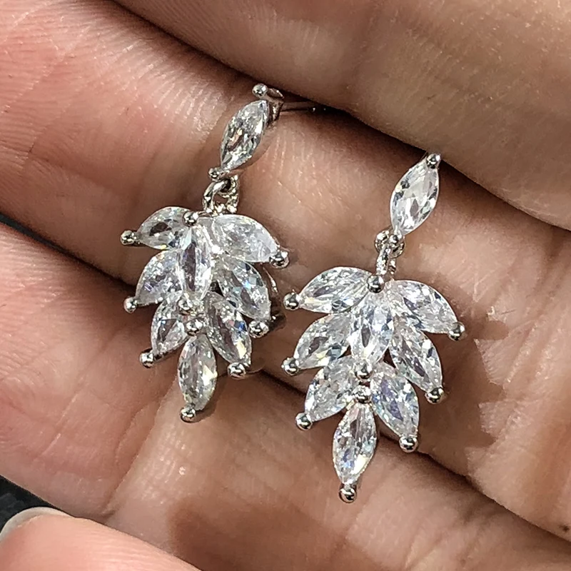 

Real picture on Hands No Ps Summer Sale 5A cz top quality Stud Earrings Cubic Zirconia Hot Ins Sterling Silver 925