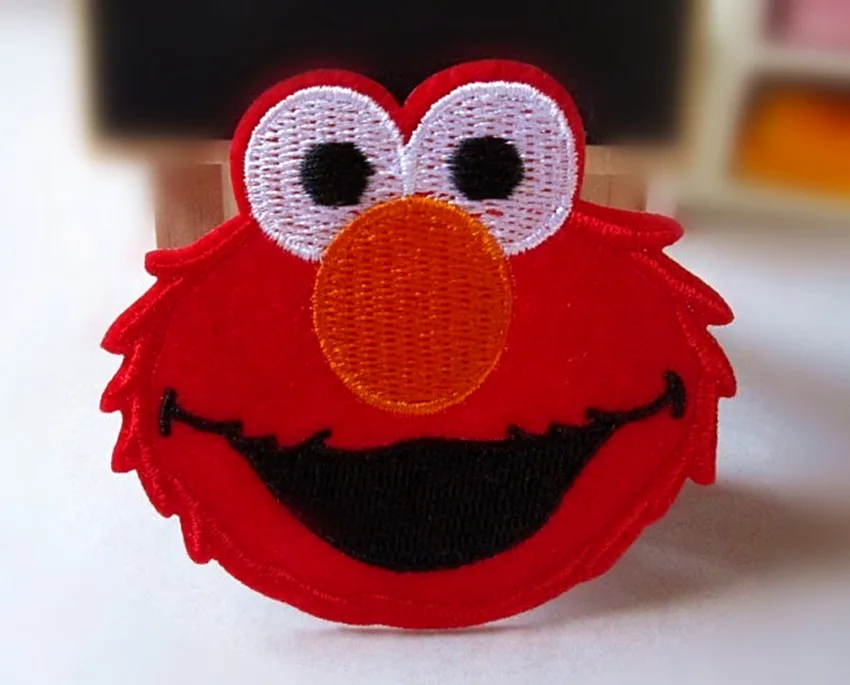 

Wholesale lot Red Elmo Cartoon embroidered iron on patch diy Sewing kid garment decoration 7x6.5cm