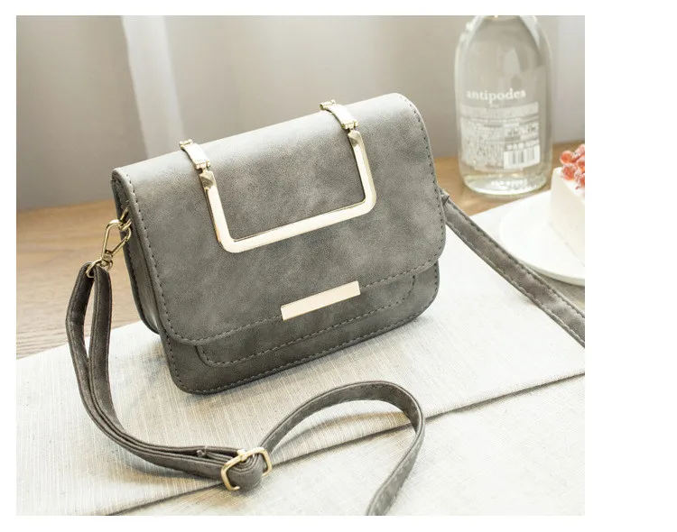 33 2016 Korean Style New Arrival Messenger Pack Shoulder Bags Fashion Personality Chain Mini Handbags Small Square Package