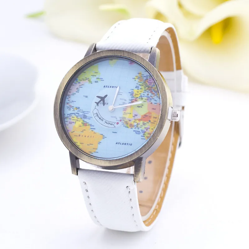 

2017 Fashion simple Vintage style World Map men clock By Airplane Mens watches top brand luxury Watches Relogio masculino clock