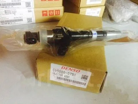 

100% original new common rail fuel injector 095000-0750, 095000-0751, 095000-0530, 9709500-075 for 23670-30020, 23670-39025
