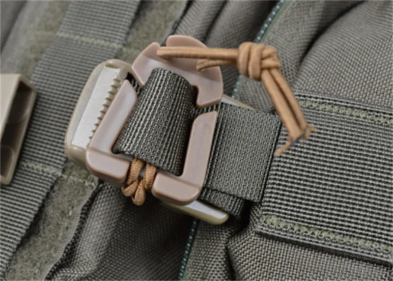 survival buckles (4)