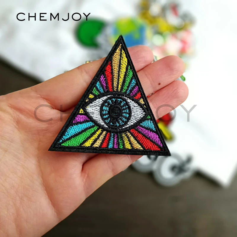 

Triangular Rainbow Embroidered Patch Ironing on Mystic Eye Cool Hippie Appliques for Jackets Clothing Stickers Punk Patches