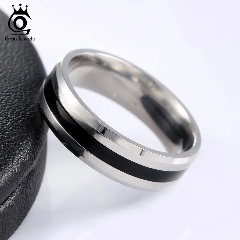 ORSA JEWELS New Arrival 316L Stainless Steel Couple Ring Fashion Design Ring for Men and Women Popular Ring Free Shipping OTR03