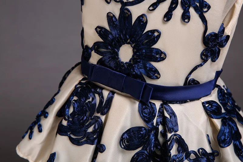 10101825598_1289195518