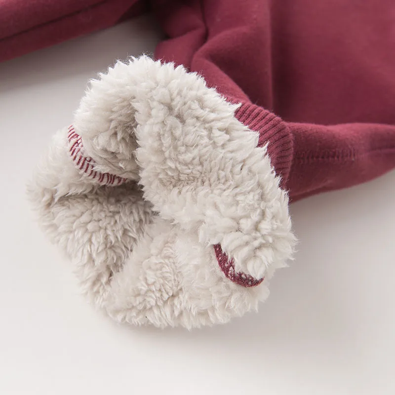 DB6532_0035_6Y3A7390