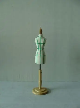woman dress form mannequin flexible for women sewinb upper body 1 4 quarter scale dress form