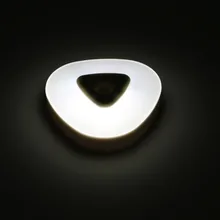 Новое поступление, мини светодиодный треугольный фонарик 0,5 Вт, 2 режима освещения, автоматический PIR датчик движения, умная детская лампа для спальни, ночная лампа, 1 шт