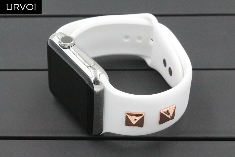 Спортивный ремешок URVOI для Apple Watch силиконовый с заклепками iWatch 5 4 3 2 1 сменный