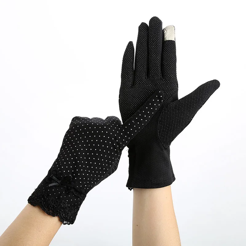 Women Sunscreen Gloves Spring Summer Lace Stretch Touch Screen Glove Anti-UV Wrist Short Slip Resistant Driving Glove Size 23cm - Цвет: Черный