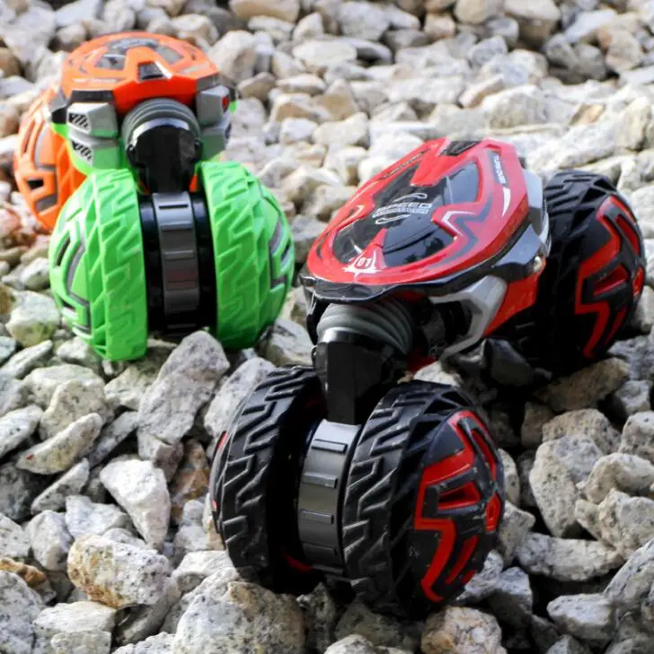 cheap Two forms Deformed car RC Car 4WD 4 Driving Car Double Motors Drive 110Remote Control Car Model Toy