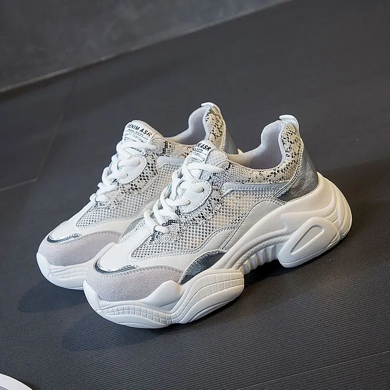 Белый Air Sole/Женская обувь ярких цветов с высоким берцем для папы; дышащая обувь для бега в городском стиле; женские спортивные массивные носки; кроссовки; femme - Цвет: Белый