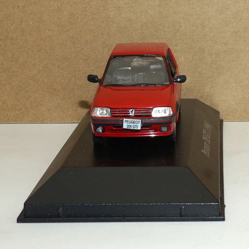 1/43 весы Peugeot-205 GTI 1986 коллекция дисплей модель миниатюрный сплав литья под давлением винтажная модель автомобиля игрушка автомобиль подарок на день рождения