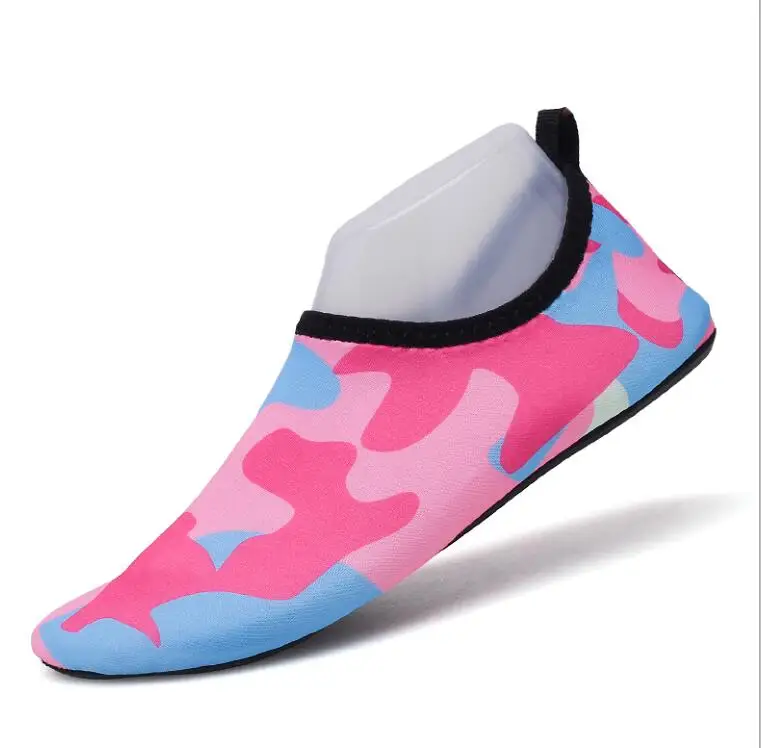 JawayKids удобная эластичная обувь для Для женщин и Для мужчин воды детей шлепанцы для Плавания детская пляжная обувь Человек туфли - Цвет: Pink