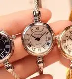 Изысканный роскошный женский браслет наручные часы тонкий ремешок маленький циферблат дамские римские ретро аксессуары браслет наручные часы черный золотой - Цвет: Silver White