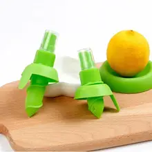 

2Pcs/set Kitchen Orange Lemon Sprayer Fruit Juice Citrus Spray Fresh Fruit Juice Squeeze Tools Protable Kitchen Tools