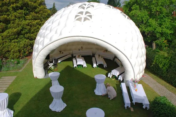 inflatable  tent  (6)