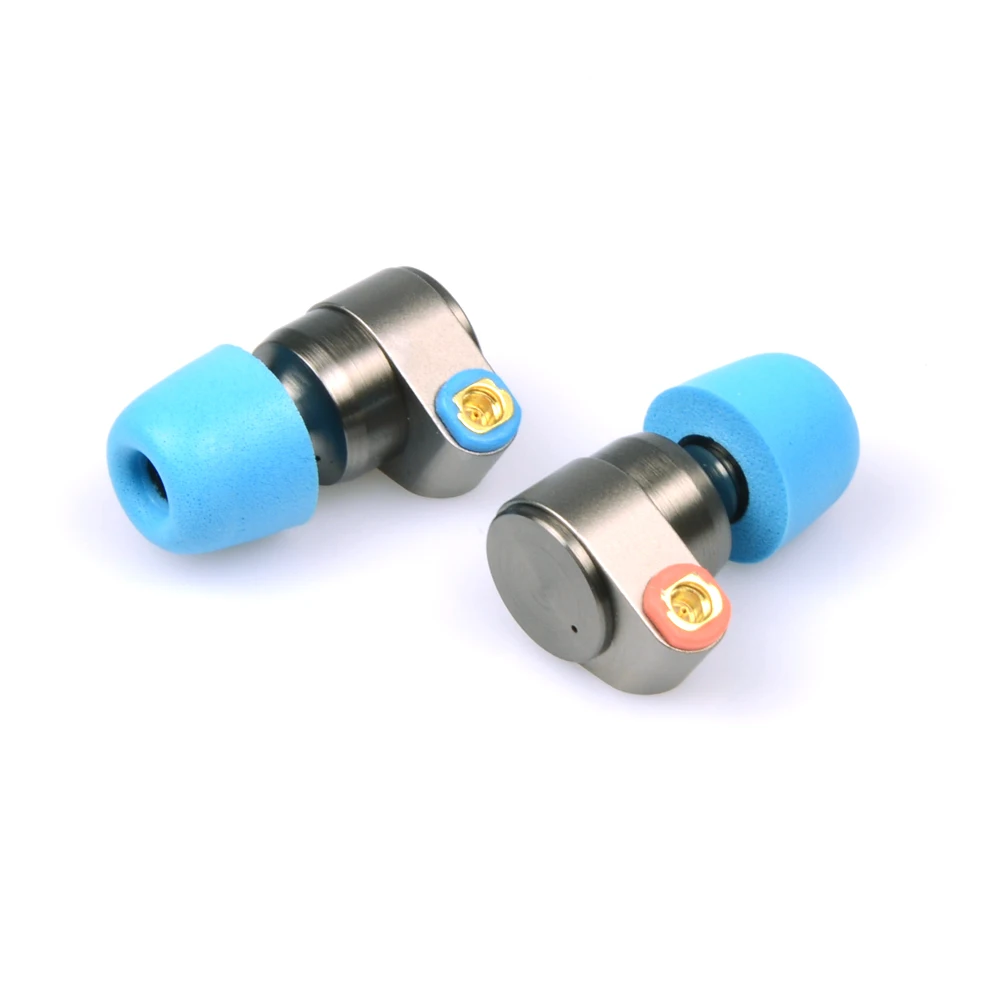 Image: https://ae01.alicdn.com/kf/HTB1puCCdjgy_uJjSZPxq6ynNpXaY/Esta-o-de-Audio-T2-3-5mm-en-el-auricular-del-o-do-doble-din-micos.jpg