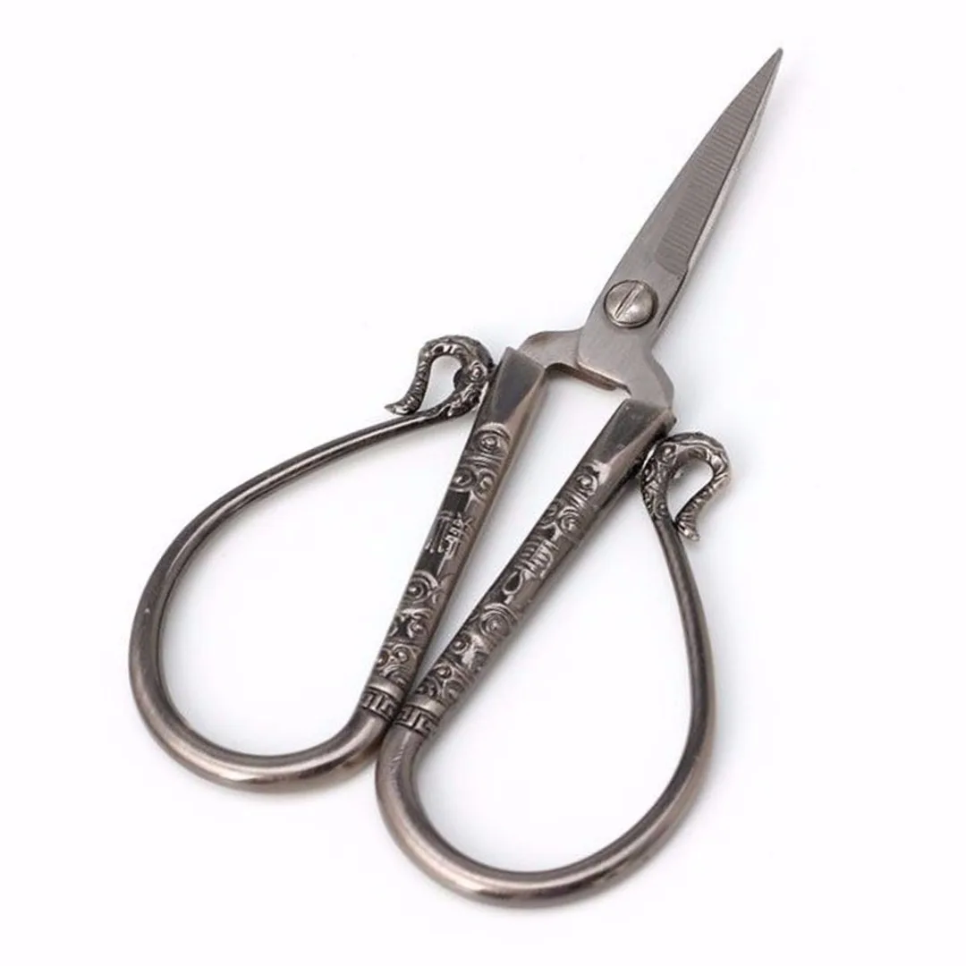 Embroidery handicraft Craft Vintage cross European ZAKKA Fabric scissor stitch DIY Sewing Tailor Cut Art Retro classic Antique
