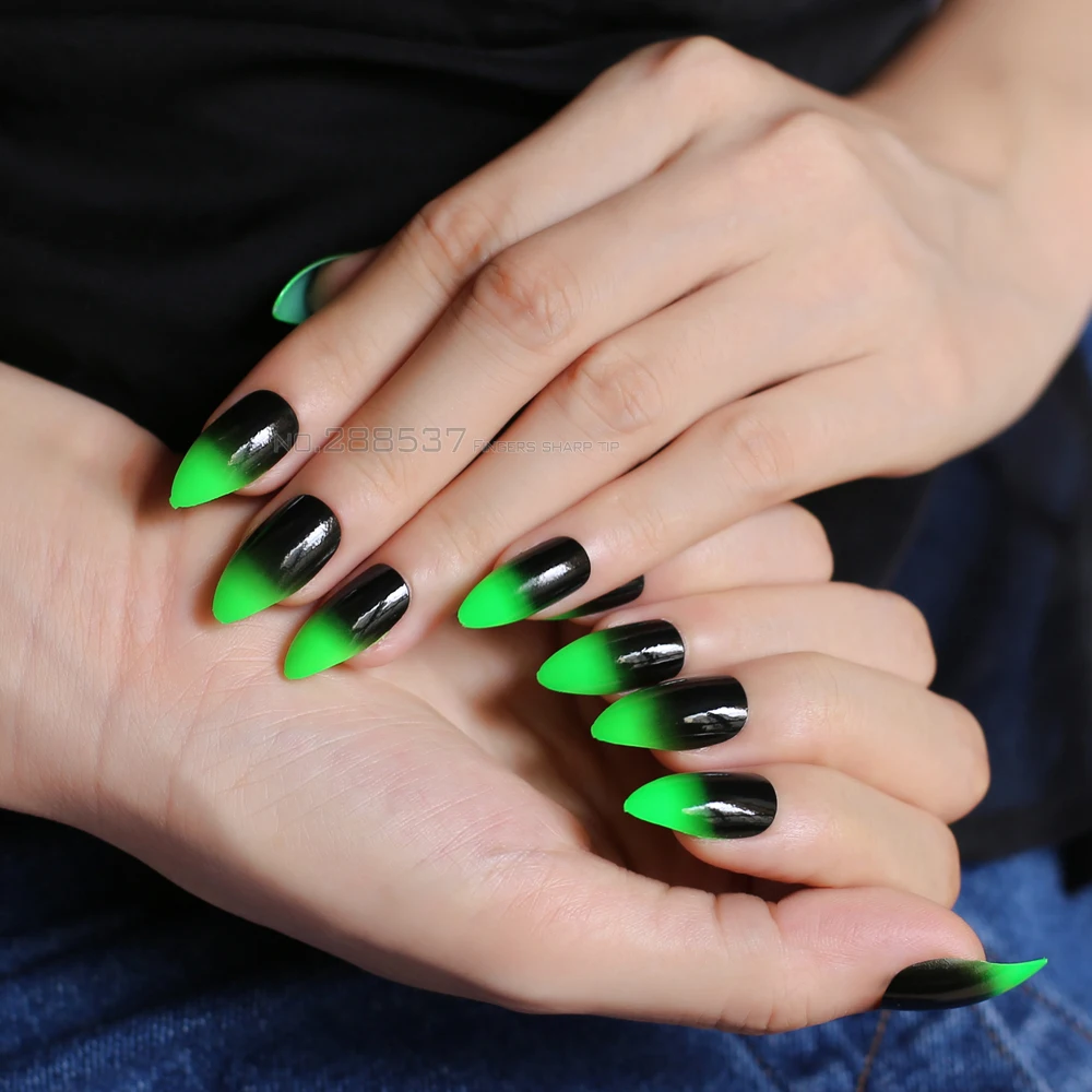 スティレットスタイルの偽のネイル 24個 偽のネイル 黒 緑 グラデーション 紫 光沢 白 灰色 クール ステッカー付き 青 ピンク 付け爪 Aliexpress 24pcsネイルハロー染色デザインスイートスタイルフルカバーで長押し Cosmetic Solutions Ru