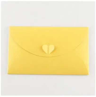 100 шт./лот 6,8x4," /17,5x11 см Зажим-сердце 250gsm бумажные конверты для приглашение на празднование свадьбы карты фотооткрытка подарки - Цвет: Pearl Yellow