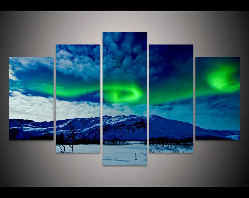 blue green aurora borealis-1