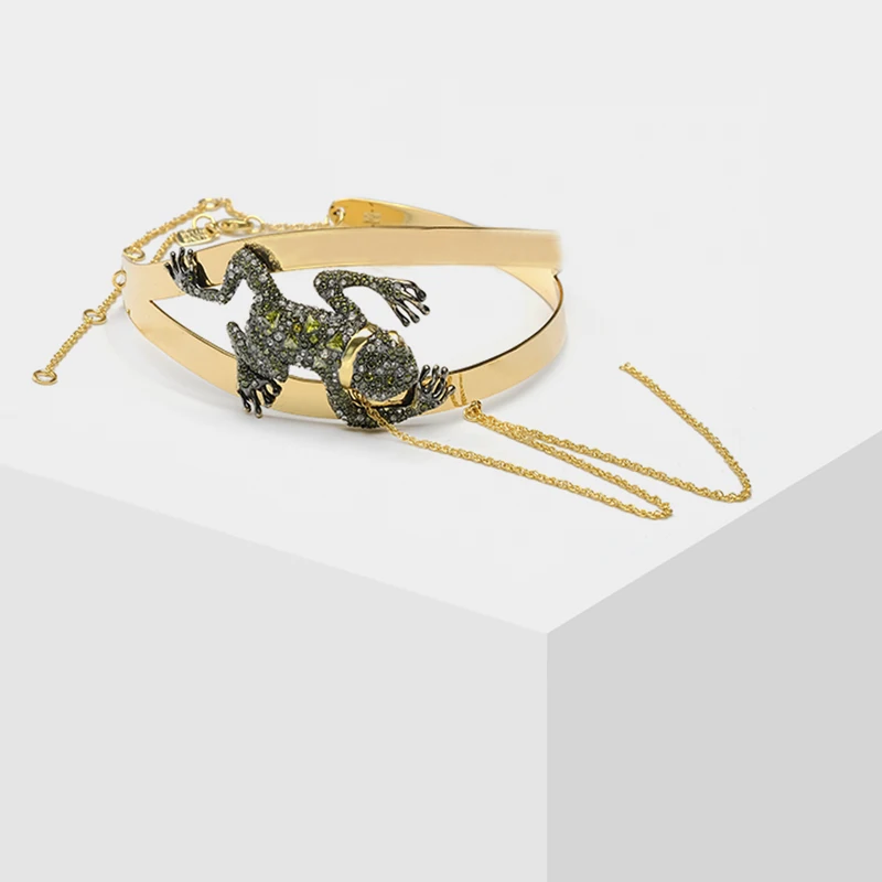 

Amorita boutique Green tiana pendant frog necklaces