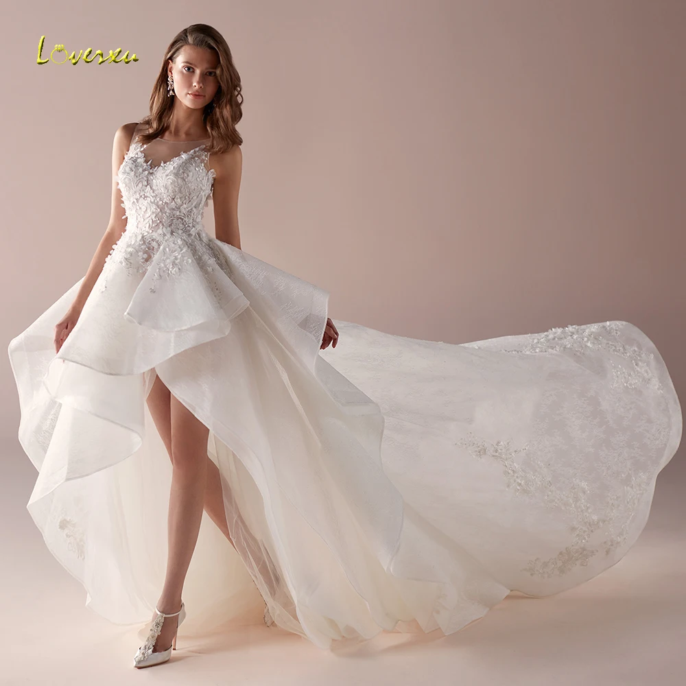 

Loverxu Scoop Hi-Lo Wedding Dress Glamorous Applique Beading Tank Sleeve Backless Bride Dress Court Train Bridal Gowns Plus Size
