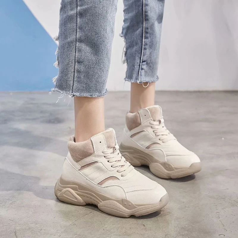 

Dumoo High Shoes Women Sneakers Winter Short Plush Casual Shoes Leisure Female Ankle Boots Heel 5cm Lady Shoes zapatos de mujer