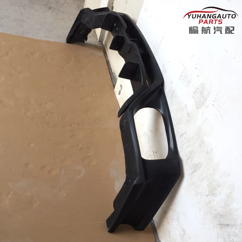 

For skyline R35 GTR 2013 Ver Varis Rear Lip with diffuser Glass Fiber