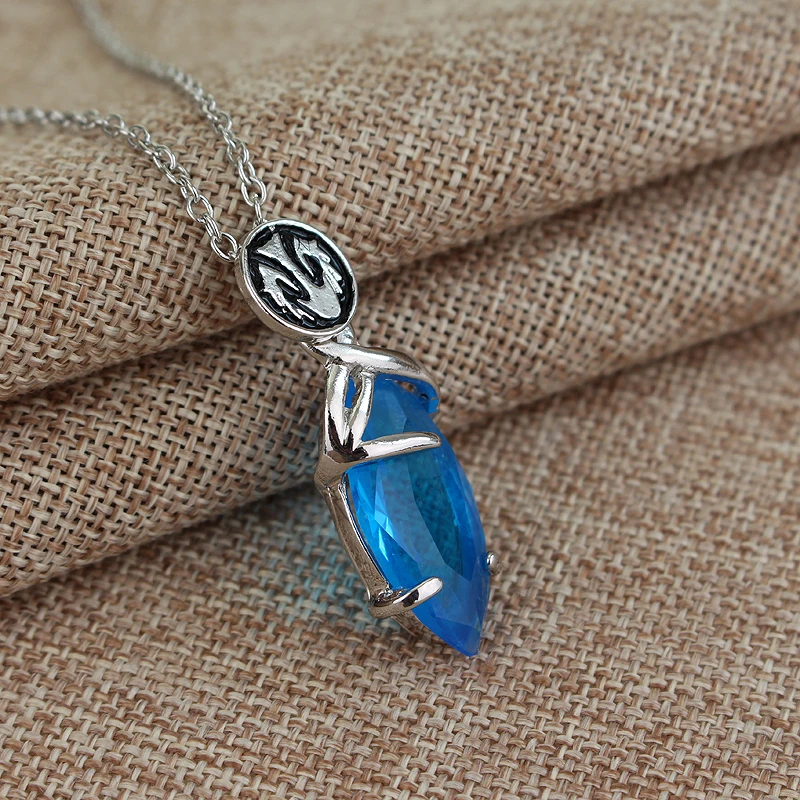 

Free Shipping Cosplay Final Fantasy VII Yuna Blue Pendant Necklace Cosplay Blue Crystal Pendant maxi long statement jewelry