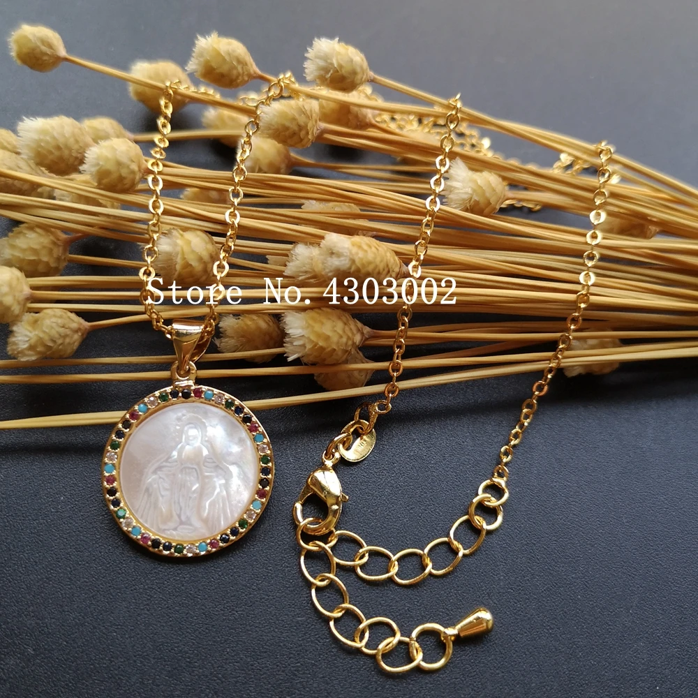 

10pcs/lots 18mm Natural Virgin of Guadalupe & Grace Mother Pearl shell Necklace AAA Colored CZ Pearl shell Necklace for Gift