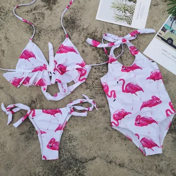 

Flamingo Mother and Daughter Swimsuit Mommy and Me Swimwear Family Matching Clothes Look Mom Baby Bathing Suits Dresses Clothing